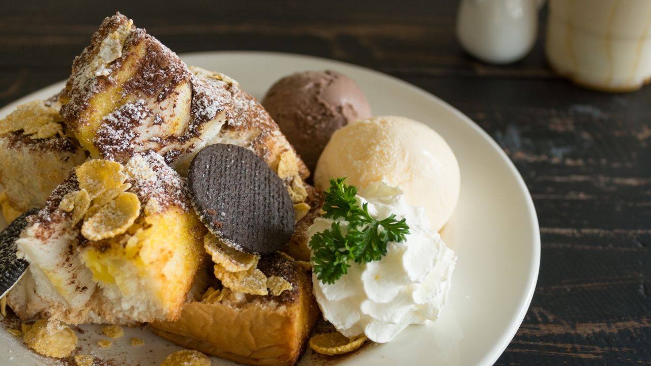 How To Make Cornflake Cakes Crispy and Gooey [9 Recipes]